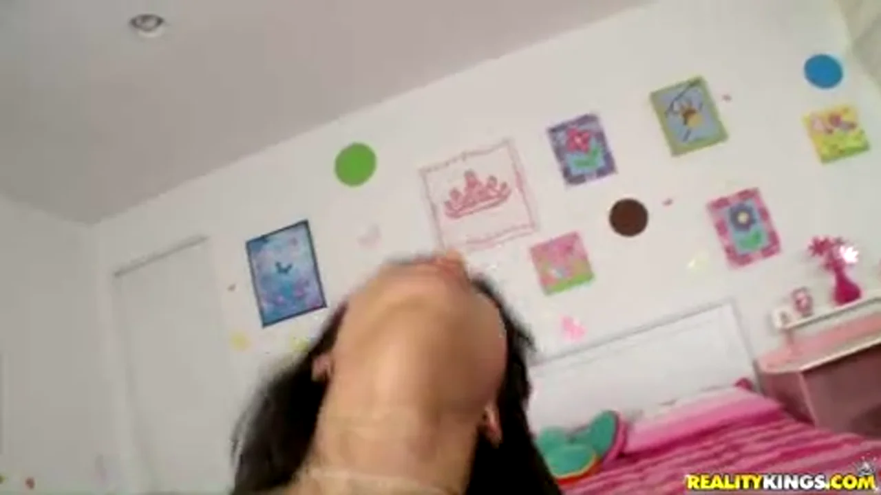 Video thumb